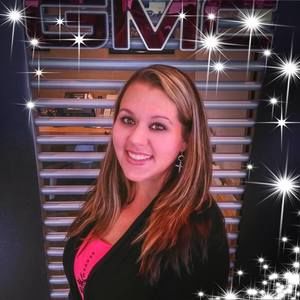 Meet your Posher, Cortney